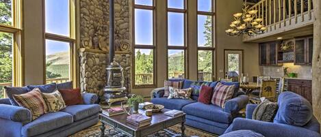 Fairplay Vacation Rental | 5BR | 5.5BA | 5,066 Sq Ft | 3-Story Cabin