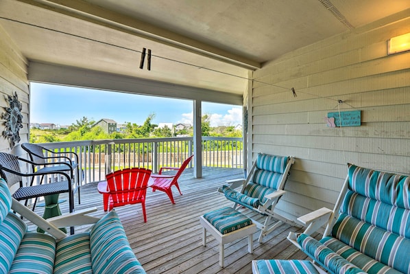 Map out your Emerald Isle escape to this 3-bedroom, 3-bathroom vacation rental!