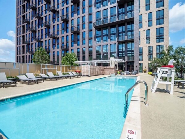 Herndon/Reston Reston 2 Bedroom King Bed Pool