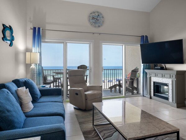 Welcome to Windancer 402 a great beachfront vacation rental