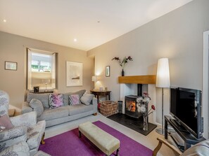 Living room | Auntie Sheila’s Cottage, Balfron Station, near Glasgow