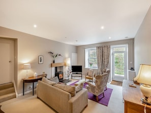 Living room | Auntie Sheila’s Cottage, Balfron Station, near Glasgow