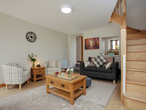 Living room | Daisy Cottage - Manor Farm, Locking, near Weston-Super-Mare