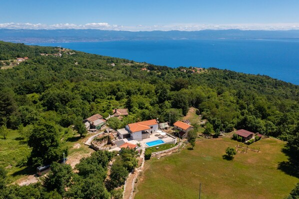 Ulkopuoli