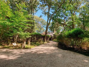 施設の敷地