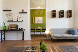 Living room: 2 sofa-bed for 1 (sleep 2)