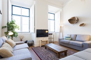 Living room: 2 sofa-bed for 1 (sleep 2)