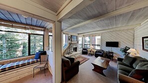 Open Layout for Room to Relax