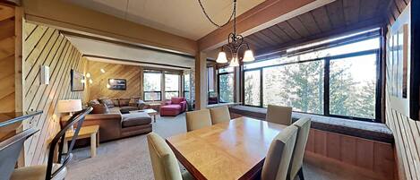 Cozy and Comfortable Slopeside Condo