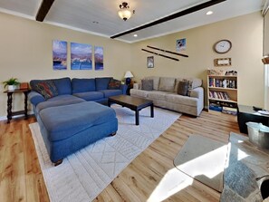 Plenty of Room for your Small Group