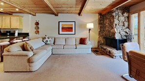 Spacious Living Room with Slope Views