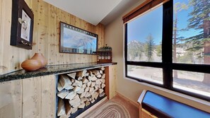 Sun Room with Direct View of Mammoth Mountain (Summer View)
