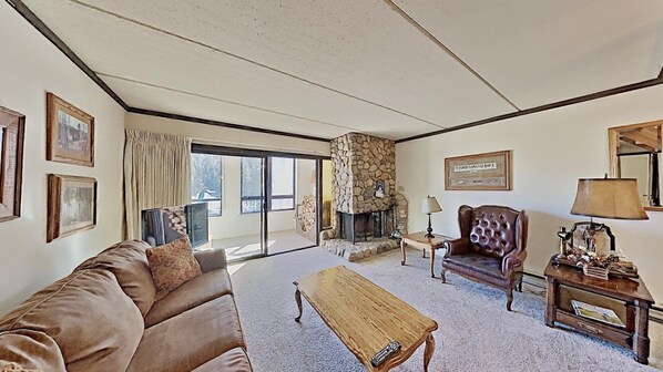 Spacious Living Room