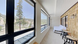 Sunroom Facing Mammoth Mountain