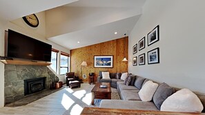 Indoors, Home Decor, Living Room, Furniture, Couch