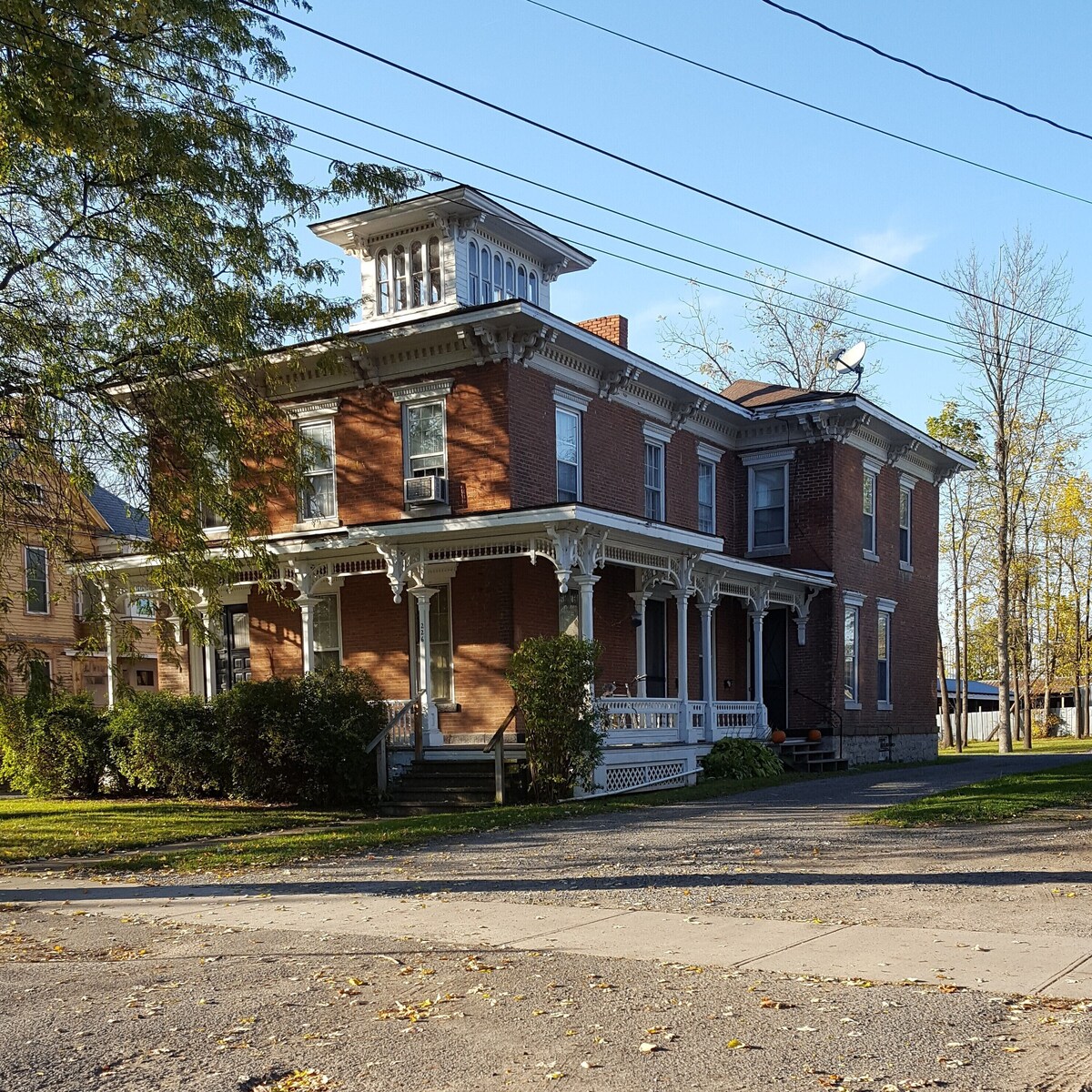 Main Image
