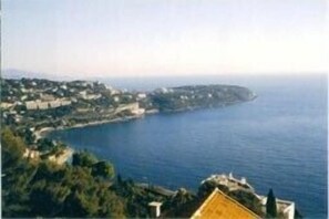 Vue sur la Cap-Martin la Méditerranée