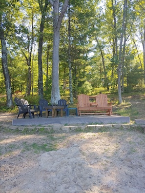 Lower deck to enjoy the day at the beach