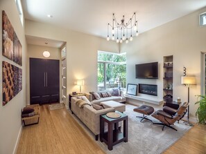 Living room with gas fireplace