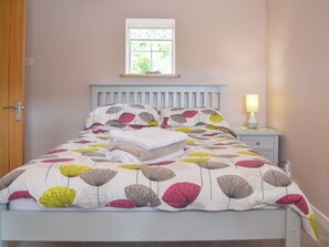 Double bedroom | Mansefield Cottage, Cornhill, near Portsoy