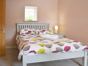 Double bedroom | Mansefield Cottage, Cornhill, near Portsoy