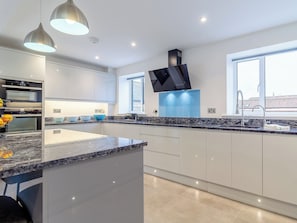 Kitchen/diner | Skylark Barn - Goldfinch Barns, Swaffham