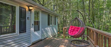 Pocono Lake Vacation Rental | 3BR | 1BA | 800 Sq Ft | Stairs Required