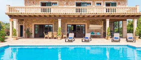 Pool and large garden