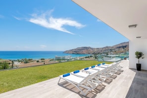 Executive Rhodes Villa | Villa Kastro | Stunning Sea Views | 3 Bedrooms | Lindos