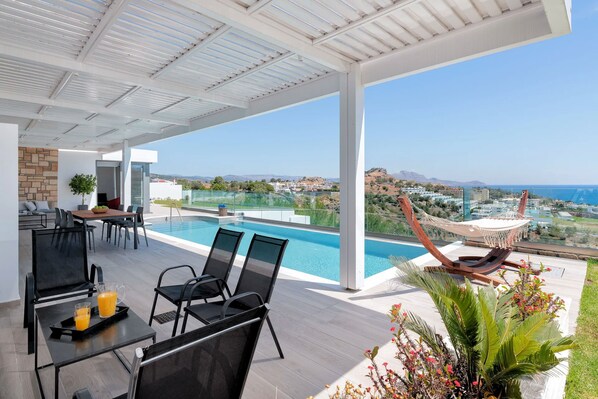 Executive Rhodes Villa | Villa Kastro | Stunning Sea Views | 3 Bedrooms | Lindos
