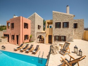 Deluxe Crete Villa | Villa Dafne | 2 Bedroom | Swimming Pool | Sivas