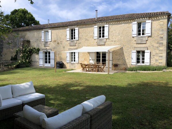 The house and its private garden