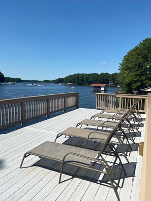 Upper level of dock for laying out and big jumps into deep water below