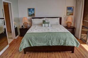 Master bedroom California King bed