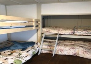Room of NO1-2