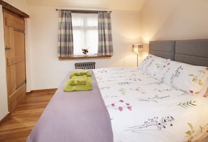 Forge Croft, Yorkshire: The zip and link bed can be configured as a 6' super-king or twin 3' beds on request