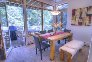 Dining area and balcony
