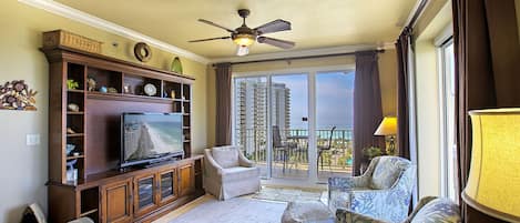 20-Ariel-Dunes-I-910-Living