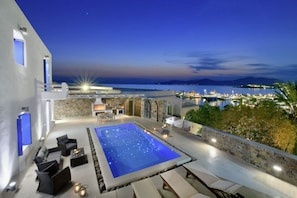 Exquisite Mykonos Villa | Villa Elegant | 2 Bedroom | Private Pool | sea View | Mykonos Town