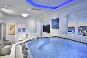 Exquisite Mykonos Villa | Villa Elegant | 2 Bedroom | Private Pool | sea View | Mykonos Town