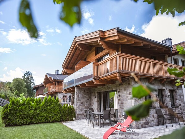 Extérieur maison de vacances [été]