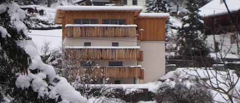 Holiday Home Exterior [winter]