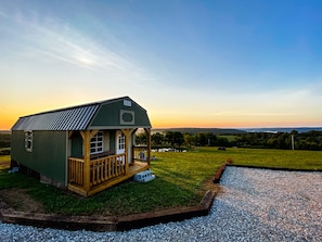 Sunrise over Buffalo View Cabin! 