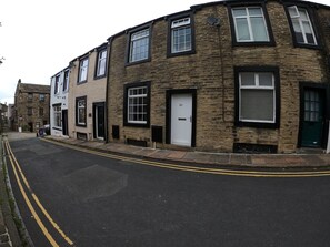 Albert cottage street view