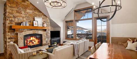 Living room with gas fireplace and beautiful view! 