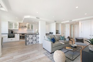 Family room + newly remodeled kitchen

