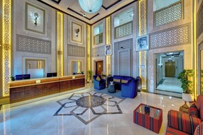 Sala de estar en el lobby