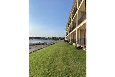 Lake house - unit 309