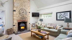 Living Room, Lakeside House, Bolthole Retreats