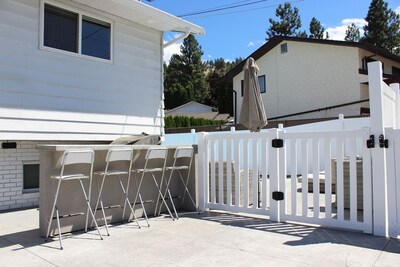 Basement Suite with Shared Pool